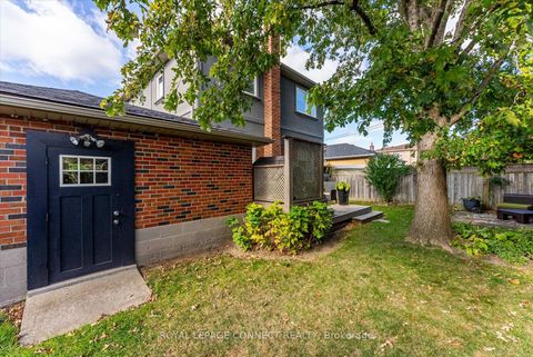 Photo 36 at 47 Brenda Crescent, Kennedy Park, Toronto