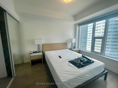 Photo 11 at 1602 - 10 York Street, Waterfront Communities C1, Toronto