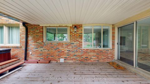 Photo 47 at 9 Carluke Crescent, Windfields, Toronto