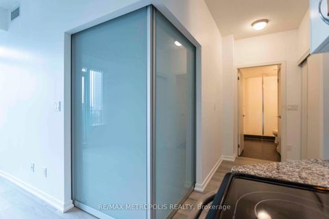 Photo 6 at 717 - 55 East Liberty Street, Niagara, Toronto