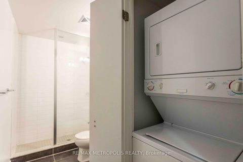 Photo 9 at 717 - 55 East Liberty Street, Niagara, Toronto