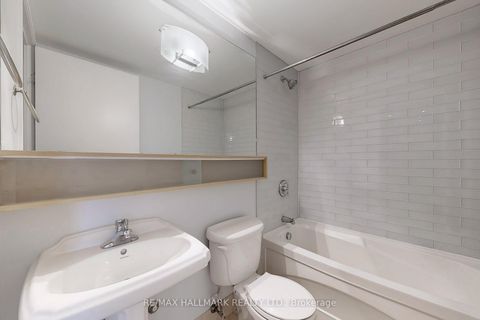 Photo 15 at 1403 - 85 Bloor Street E, Yonge Corridor, Toronto Photo 15 at 1403 - 85 Bloor Street E, Yonge Corridor, Toronto