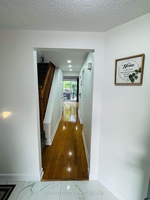 Photo 4 at 55 Browning Trail, Letitia Heights, Barrie Photo 4 at 55 Browning Trail, Letitia Heights, Barrie