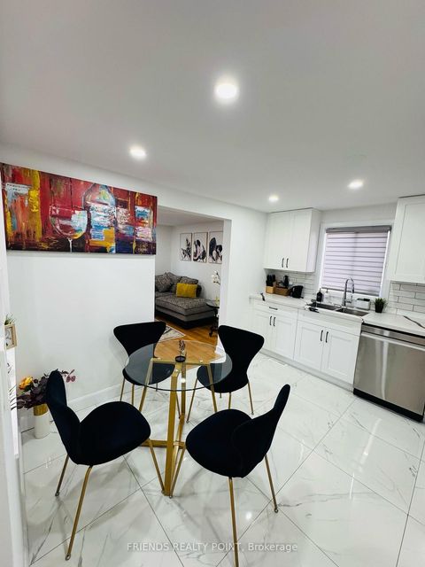 Photo 6 at 55 Browning Trail, Letitia Heights, Barrie