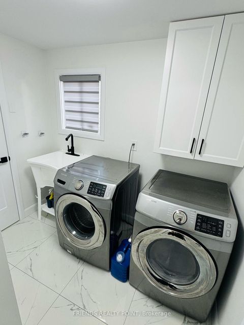 Photo 10 at 55 Browning Trail, Letitia Heights, Barrie