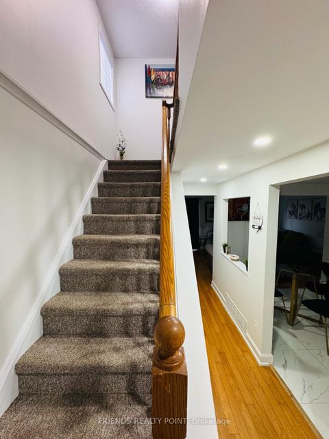 Photo 11 at 55 Browning Trail, Letitia Heights, Barrie