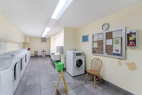 Photo 5 at 1110 - 541 Blackthorn Avenue, Eglinton West, Toronto