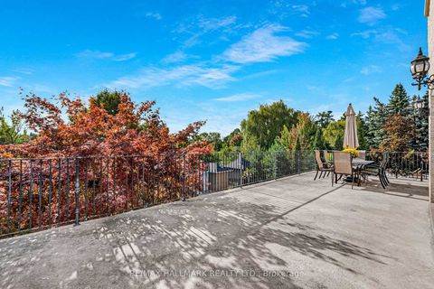 Photo 9 at 76 Deerchase Circle, Islington Woods, Vaughan