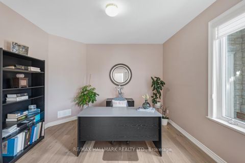 Photo 16 at 76 Deerchase Circle, Islington Woods, Vaughan