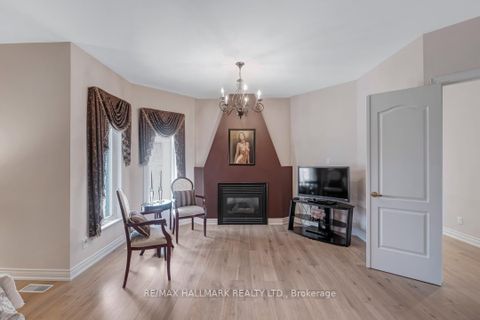 Photo 20 at 76 Deerchase Circle, Islington Woods, Vaughan