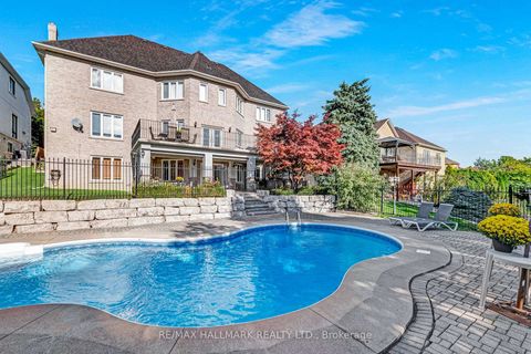Photo 44 at 76 Deerchase Circle, Islington Woods, Vaughan