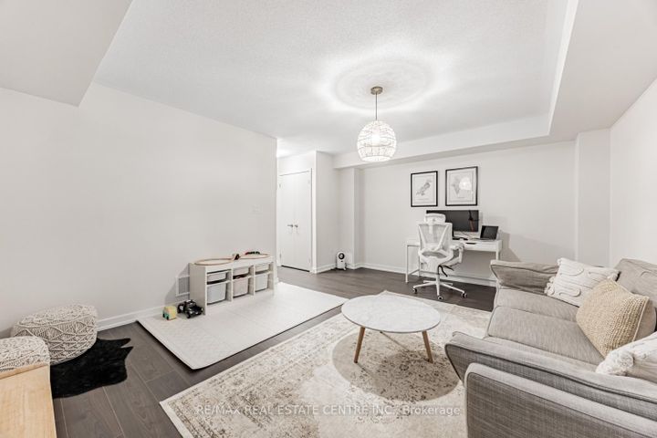 Photo 5 at 1310 Bradenton Path, Eastdale, Oshawa