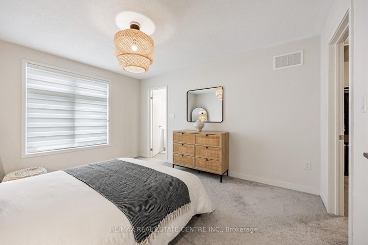 Photo 26 at 1310 Bradenton Path, Eastdale, Oshawa