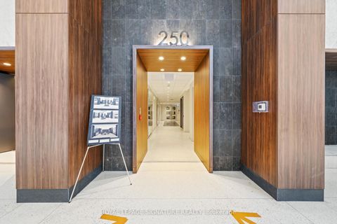 Photo 24 at 343 - 250 Wellington Street W, Waterfront Communities C1, Toronto