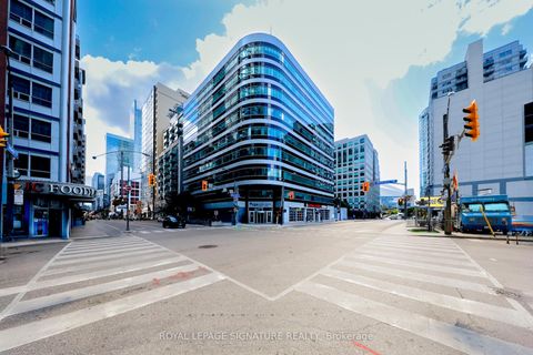 Photo 28 at 343 - 250 Wellington Street W, Waterfront Communities C1, Toronto