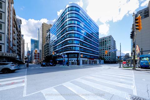Photo 29 at 343 - 250 Wellington Street W, Waterfront Communities C1, Toronto