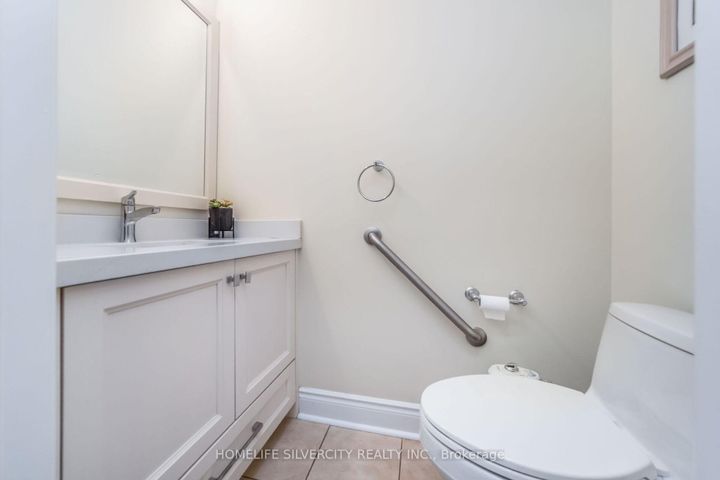 Photo 15 at 1587 Hallstone Road, Bram West, Brampton