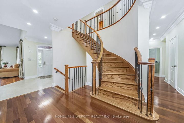 Photo 19 at 1587 Hallstone Road, Bram West, Brampton