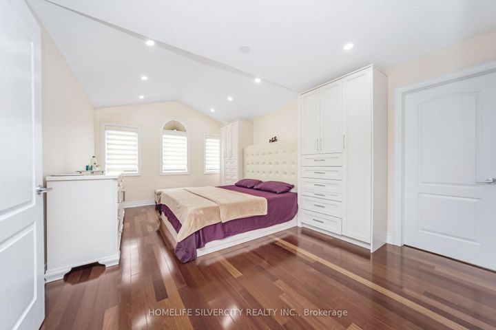 Photo 21 at 1587 Hallstone Road, Bram West, Brampton