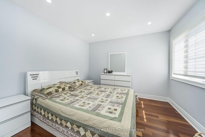 Photo 27 at 1587 Hallstone Road, Bram West, Brampton