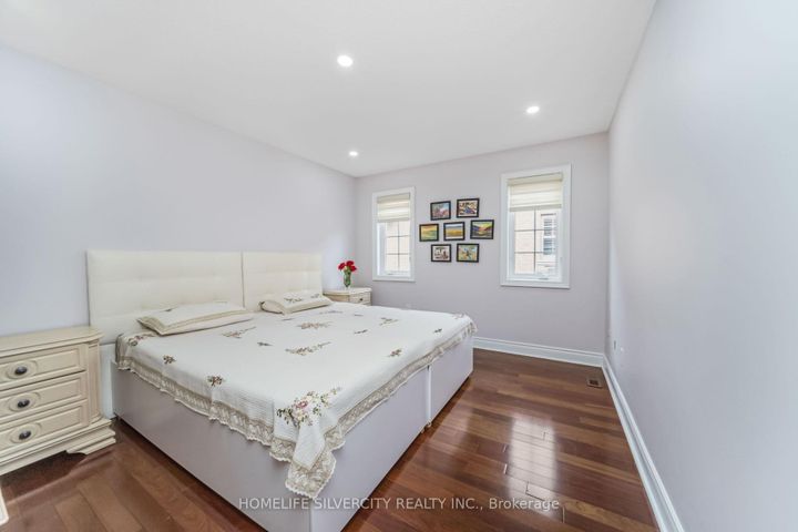 Photo 30 at 1587 Hallstone Road, Bram West, Brampton
