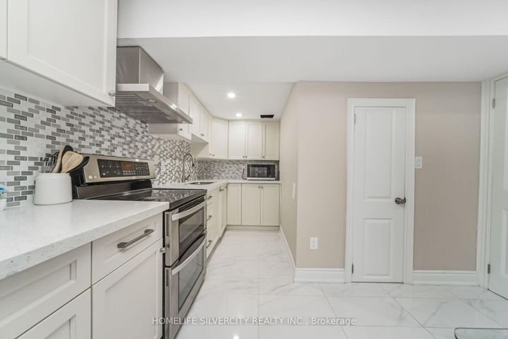 Photo 35 at 1587 Hallstone Road, Bram West, Brampton