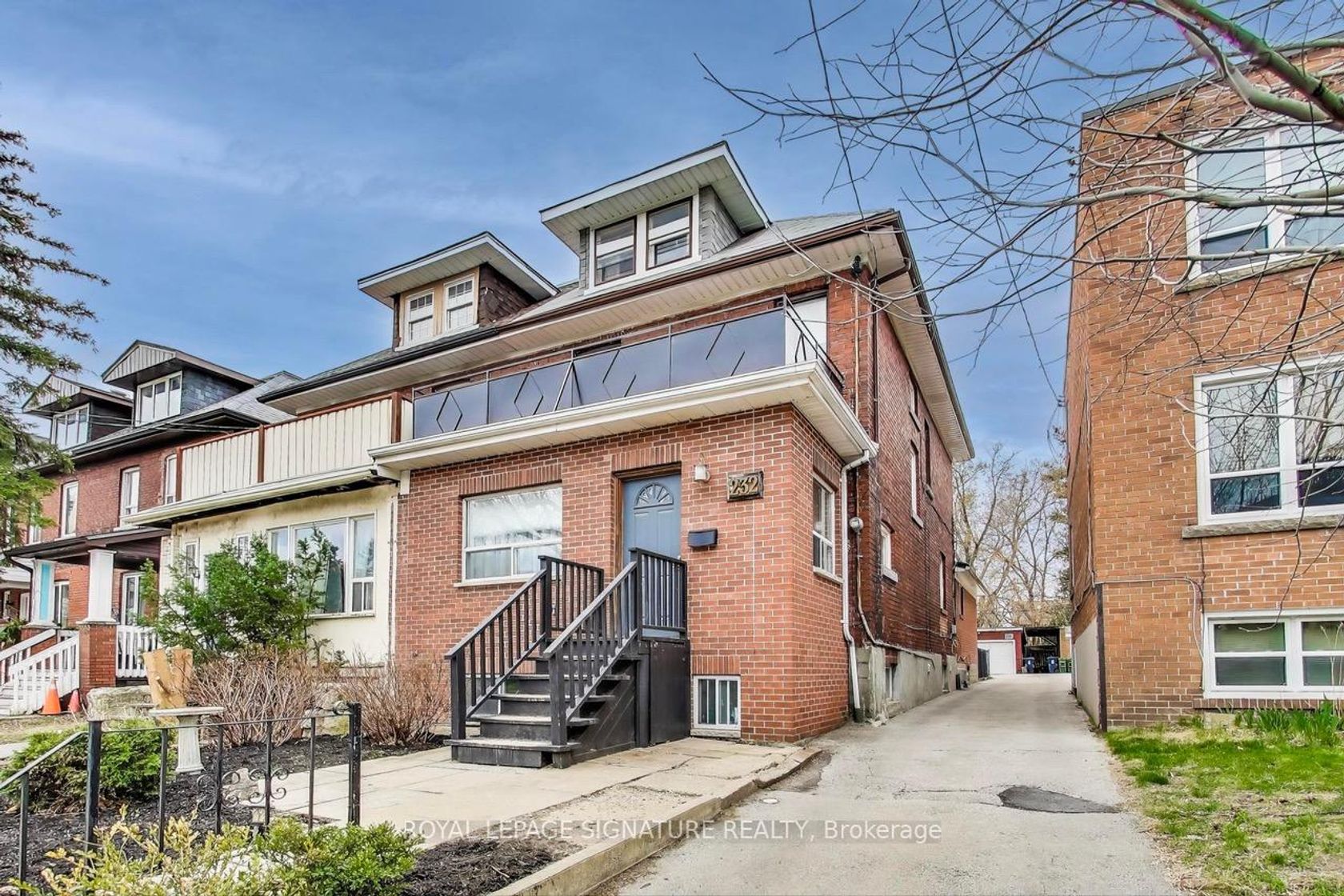232 Pacific Avenue, High Park North, Toronto 