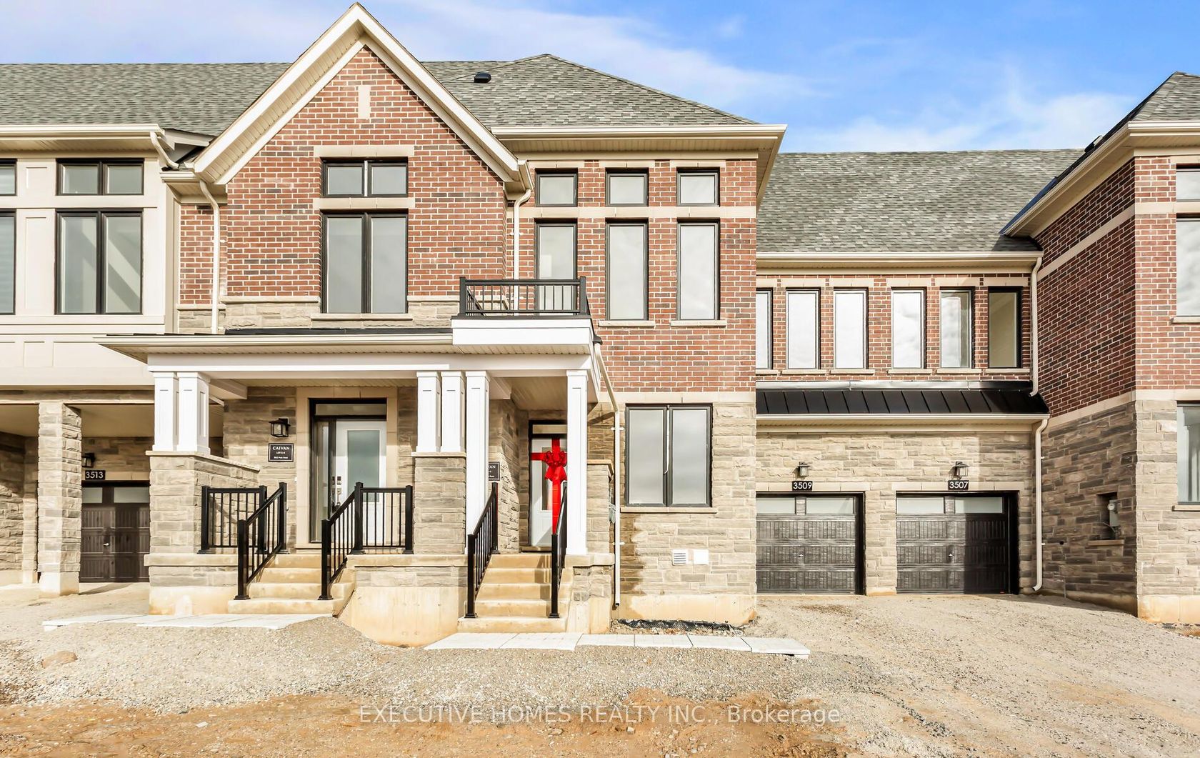 3509 Post Road, GO Glenorchy, Oakville 