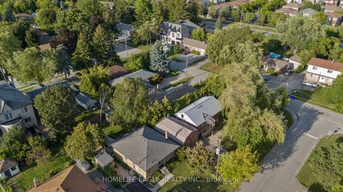 Photo 24 at 50 Tormore Drive, Crosby, Richmond Hill
