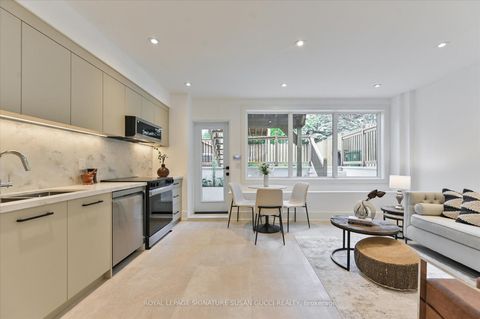 Photo 31 at 24 Elmsdale Road, East York, Toronto