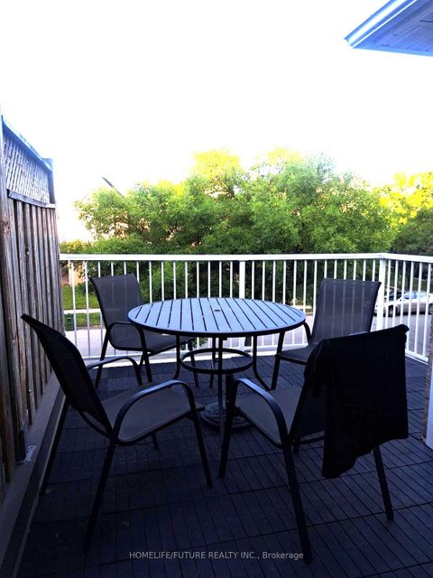 Photo 13 at 71 Carrera Boulevard, Dorset Park, Toronto