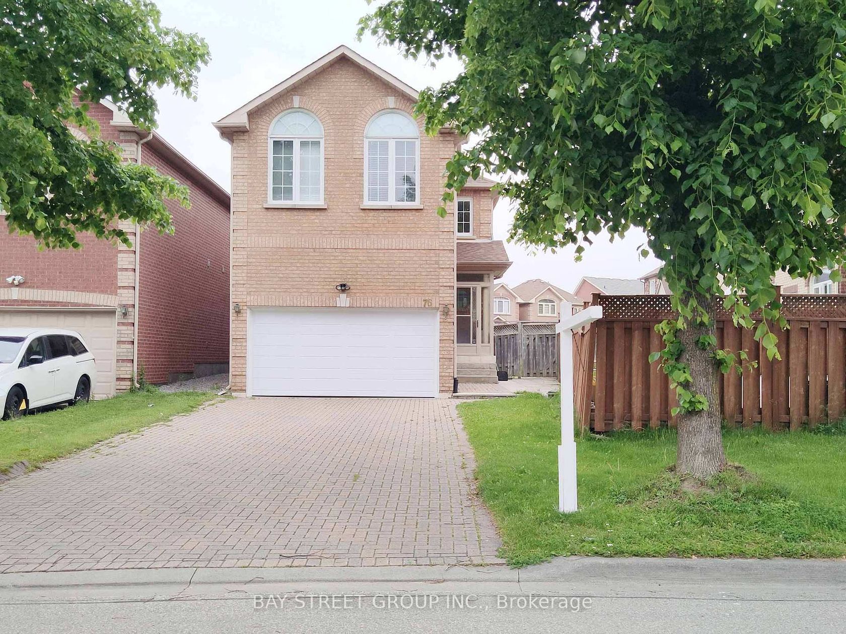 76 Greensboro Drive, Milliken Mills West, Markham 2