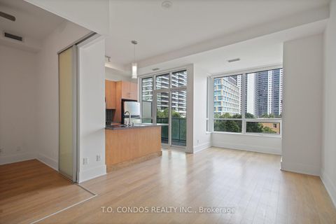 Photo 7 at 523 - 120 Homewood Avenue, North St. James Town, Toronto Photo 7 at 523 - 120 Homewood Avenue, North St. James Town, Toronto