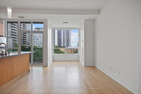 Photo 9 at 523 - 120 Homewood Avenue, North St. James Town, Toronto