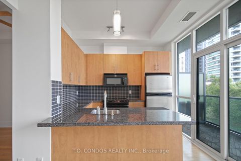 Photo 12 at 523 - 120 Homewood Avenue, North St. James Town, Toronto Photo 12 at 523 - 120 Homewood Avenue, North St. James Town, Toronto