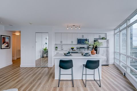 Photo 11 at 3909 - 397 Front Street W, Waterfront Communities C1, Toronto