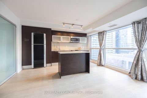 Photo 1 at 819 - 386 Yonge Street, Bay Street Corridor, Toronto