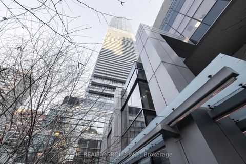 Photo 22 at 819 - 386 Yonge Street, Bay Street Corridor, Toronto