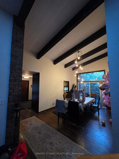 Photo 4 at 2 Craigmont Drive, Steeles, Toronto