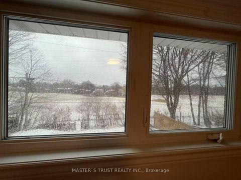 Photo 6 at 31 Wyvern Road, Steeles, Toronto