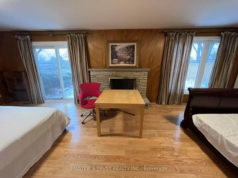 Photo 7 at 31 Wyvern Road, Steeles, Toronto