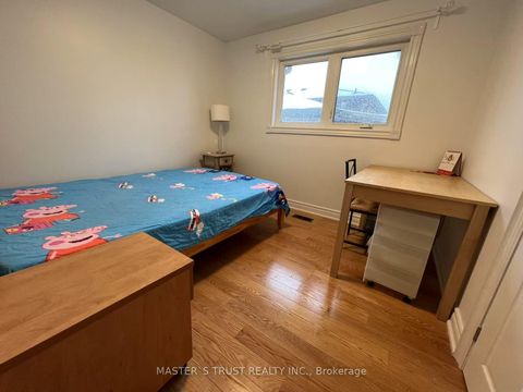 Photo 31 at 31 Wyvern Road, Steeles, Toronto