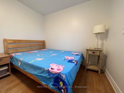Photo 33 at 31 Wyvern Road, Steeles, Toronto