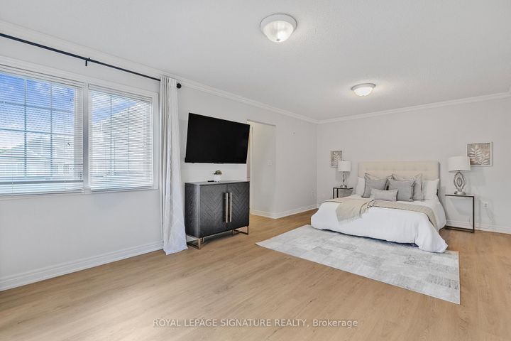 Photo 23 at 25 - 2295 Rochester Circle, BC Bronte Creek, Oakville