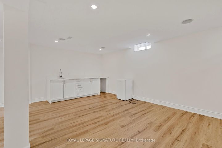Photo 39 at 25 - 2295 Rochester Circle, BC Bronte Creek, Oakville