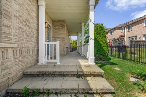 Photo 2 at 25 - 2295 Rochester Circle, BC Bronte Creek, Oakville