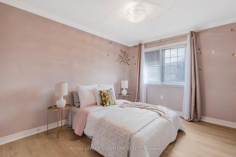 Photo 32 at 25 - 2295 Rochester Circle, BC Bronte Creek, Oakville