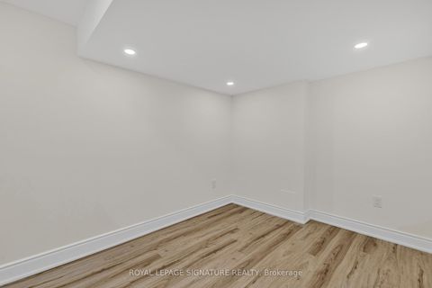 Photo 42 at 25 - 2295 Rochester Circle, BC Bronte Creek, Oakville