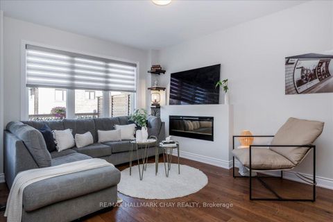 Photo 11 at 2127 Wilson Street, Alcona, Innisfil