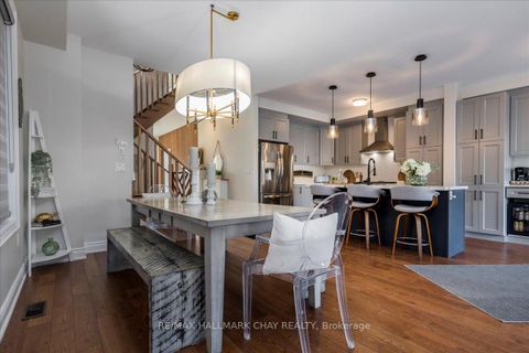 Photo 12 at 2127 Wilson Street, Alcona, Innisfil